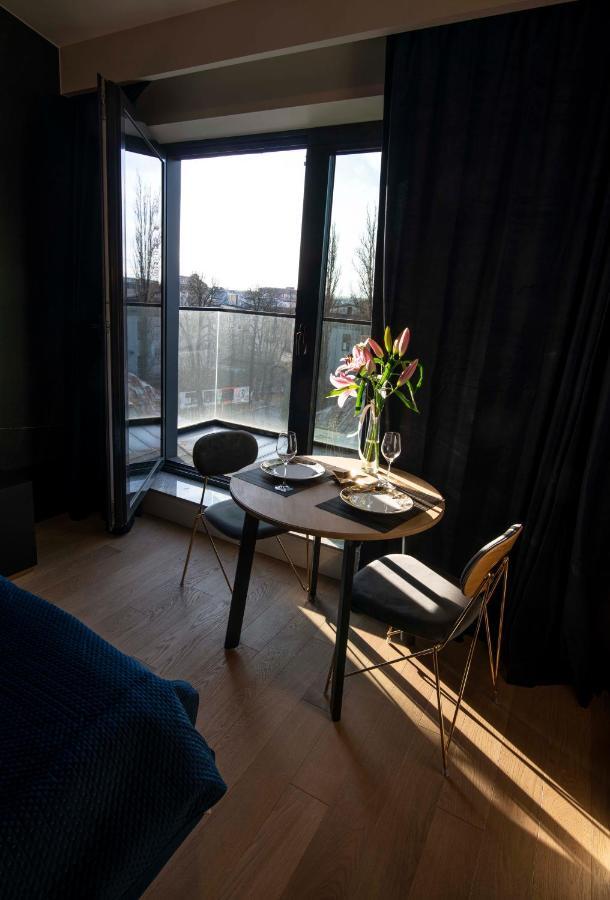 White Birds Apartment คราคูฟ ภายนอก รูปภาพ
